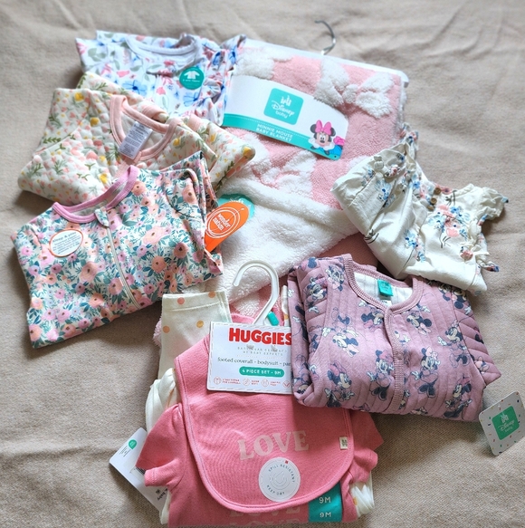 Huggies Other - 6 to 9 Months Baby Girl NWT   Blanket Long Sleeve Bodysuits 10 pieces  Lot K